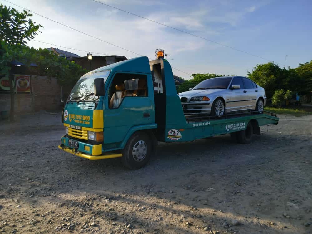 jasa derek mobil medan